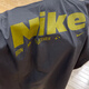 Camiseta de manga corta Nike (Nike) 2025 Summer New Hyverse Dri-Fit Men Seceding de mimes de secado rápido Top de cuello redondo de color medio gris/Moss verde de color verde/plata HV4882-299 2XL seco rápido