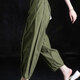 Coton Zimu et lin 2025 Vêtements printanières et été pour femmes, pantalon décontracté à neuf points, Blooders Harun en vrac, pantalon de carottes polyvalents minces et taille haute 6636 Green militaire 2xl (recommandé 135-145Jin [Jin est égal à 0,5 kg]))