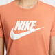 耐克（NIKE）ESSENTIALS女子印花T恤秋季纯棉休闲轻便柔软舒适DX7907 828柔和橙 S