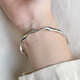 
New Mobius twisted bracelet for women's new line wavy bright surface simple circle high-end sense best friend bracelet decoration M1478 [1 piece of twisted bracelet]