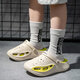 Schweinevater Kinderhöhlenschuhe Jungen Innenhäuser Anti-Rutsch im Freien im Freien im Freien weiche Sohle mit mittlerer Big Kinder 2025 Neue Sandalen Beige 36