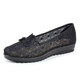 Chaussures de grand-mère de maïs à air chaud