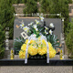 Tomb Sweeping Flowers Tomb Sweeping Day Flower Basket Tomb Sweeping Flowers Sacrifice Simulated Flower Supplies Bouquets Tomb Sweeping Martyrs Cemetery Sacrifice Sweeping White + Yellow Chrysanthemum Monument Flowers with Suction Cups (Surprise Price