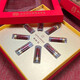 Nanjing Tongrentang Saffron Authentic gepaart mit einer Geschenkbox mit besonderer Klasse für Mutter, Freundin, Frau, Frauen, Spezialklasse 1