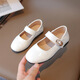 Rongxitu Girls Frühlings- und Herbststil schwarzer Patentleder Single -Schuhe vielseitige weiche Sohle Prinzessin Trendy Schuhe V6630 Weiß 26 -30 Ganzkasten Aufnahme 50 Paare