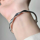
New Mobius twisted bracelet for women's new line wavy bright surface simple circle high-end sense best friend bracelet decoration M1478 [1 piece of twisted bracelet]
