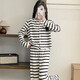 Le magnifique costume de Montagut pour les femmes de nouveauté et les tenues de printemps et d'automne, un ensemble complet d'ensemble en deux pièces à rayures de grande taille lâche 12401 # One Size M
