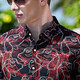 Antonio [Cotton de algodón/impresión digital 100% mercerizado] Nuevo estilo de verano Camiseta de altura corta Camisa casual de hombres