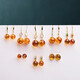 Fat Donglai quality amber earrings, raw amber, round beads, earrings, ear hooks, classic style, S925 silver gold-plated inlaid, the internal patterns of amber are ever-changing, the following pictures