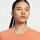耐克（NIKE）ESSENTIALS女子印花T恤秋季纯棉休闲轻便柔软舒适DX7907 828柔和橙 S
