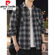 Pierre Cardin American Retro Plaid Langarmes Hemd für Männer und Frauen Frühling und Herbst 2025 Neues lose koreanische Arbeitshemd Jacke Trend K12301 Black + K12108 White M