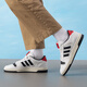 Adidas Herrenschuhe 25 Sommer neue Sportschuhe atmungsaktive Top -Basketballschuhe trendy lässige Freizeitschuhe Skateboardschuhe Männer KK1283/Weiß/Schwarz/Rot/Spot Speed ​​Delivery 45 (280 mm)