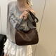 斜挎包女2025新款春夏bags真皮女包通勤包高级感精致单肩枕头包 咖色