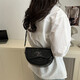 Bolsa pequeña para mujeres 2025 Summer Nuevo moderno Versátil Crossbody Bag de un hombro Bolsa de silla de montar en la parte superior del hombro 6249 Negro