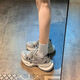 Chaoyunyue Store Zhao Lusi gleiche Dick-Soled-Dad-Schuhe für Frauen im Jahr 2025 Frühling neuer super heißer, vielseitiger, atmungsaktiv