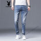 Playboy (Playboy) Hong Kong 2025 Summer Fino Blue Jeans Blue Jeans Slim Feet Elástico Versátiles de alta gama INCLANECHE LARCES LARGOS 1048 Pies azul claro Estilo delgado 28 cintura 2 pies 1 1