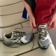 亚瑟士（asics）GEL-DSTrainer14防滑透气低帮男女跑鞋1203A607 灰米1203A607-301 现货 39.5