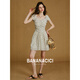 Banana cici 2025 Sommer Neue französische Taillenschleife kurzer Rock kleiner frisch plissierter Blumen-A-Line-Kleid C252ly683 Hellblau M.