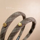 Korean style small gold label coffee plaid hair hoop for women 2025 new autumn and winter sweet temperament headband for going out and versatile hairpin small gold label coffee plaid hair hoop 1 pack