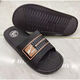 Huili Slippers at Home Flip flip flops for Men and Women portant des traînées à tendance pour une salle de bain décontractée Anti-slip Couple de plage à semelle épaisse hommes Huili 3523 Classic Couple Modèle Men noir One Taille plus petite taille 40 taille de chaussure plus petite taille une taille plus grande taille