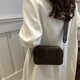 Fashion de la mode pour femmes Sac à bandoulière à un seul épaule Design haut de gamme de niche haut de gamme Diamant Broidered Small Square Sac 6215 Color Couleur de café