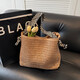 Bolsa tejida de paja de estilo perezoso para mujeres en verano 2025 New Seaside Vacation Bags Versátil