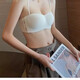 Sous-vêtements sans trace pour les femmes rassemblant les petits seins des soutiens-gorge confortables fines avec des bretelles minces sans glissement