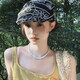 Schwarze Blumensticker vorwärtshut für Frauen im Sommer Japanisch Big Head Beret Retro Gesicht zeigt einen kleinen Malerhut Trend schwarz