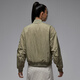 Nike (Nike) Jordan Damen Water Repellent Jacke Loose Comfort Jacke gewebtes Mesh Jordan 206 Garcinia XS