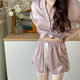 Ran Yilan's Pyjamas Identique à la soie de glace d'été pour femmes manches courtes minces 2024 Nouvelle célébrité Internet Vêtements de maison décontractés haut de gamme jaune clair # yx-9214 xl x131-145jin [Jin est égal à 0,5 kg]