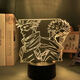 Ruizhixuan kehrt zu Wujowu 3D Night Light Figur Animation periphere Desktop-Ornamente Schlafheim, um die Geschenkideen der Schüler zu senden.