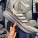 Adidas Herrenschuhe 2025 Sommer neue Sportschuhe Ultraboost Polsterung Laufschuhe leicht, komfortable und atmungsaktive Freizeitschuhe IF1483 38,5 (235 mm)