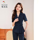 Woodpecker Grey Grey à manches courtes ensemble pour les femmes Summer Professional Temperament Wine Manager Tool Beauty Salon Bijoux de travail Vêtements 9732 Single Piece Grey Suit S (80-92Jin [Jin est égal à 0,5 kg]))