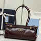2025 Neue modische und vielseitige Pendlertasche Toilettenbag 30 16
