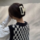 Barberry summer new matte matte square simple hair clip for the back of the head bangs hairpin shark clip 2025 new square gripper black 1 piece