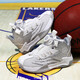 Hongxing Tong Ke Brand gebrochener Code Kobe Gedenkversion Basketballschuhe für Männer Teenager High-Top Air Cushion Non-Slip Atmable AJ Limited Edition 3527 Blue 35