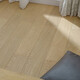 Piso compuesto de madera maciza cepillada de roble JD-1098 que comienza desde 25 metros cuadrados 910*127*15 35.83 yuan/pieza