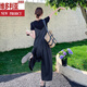 Victoria's Style and Temperament Traje casual para mujeres Slimming de manga corta 2025 Summer New Nicho Design Tops Top para mujeres.