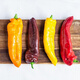 
Zhushi Orange Fruit Colored Peppers Bell Peppers Yunnan Fresh Long Pepper Mini Chili Can Eat Raw Salad Seasonal Fruits and Vegetables Premium Medium Fruits 1050g - Randomly sent 2-4 colors