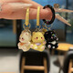 NUEVO estilo Cat Cartoon Keychain Student Schoolbag de chicas colgantes Lindo accesorios de bolsas de bolsas Best Friend Beates de dibujos animados de gato pequeño - White [1]