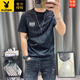 Playboy (Playboy) 2025 Summer Nueva camiseta de manga corta para hombres Estampado de cuello redondo versátil impreso de cuerpo completo