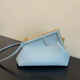 2025 Neue modische und vielseitige Pendlertasche Toilettenbag 30 16