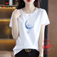 Camiseta de altura corta de alta gama azul marino Aemape para mujeres en la moda de la moda redonda de cuello redondo.