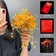 Cup Horse Chinese Style Bride Hochzeit Halten Blumen Golden Rose Hochzeit Geschenk Hochzeit Handgefertigte DIY XIUHE GESCHINNEN Best Freund Thorn Rose --- Fertiges Produkt + transparente Geschenkbox + Geschenktüte