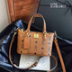 Dafeili Gutiko Nischendesign Handtasche Frauen 2025 Neue Mode gedruckte Schulterschalenbeutel Exquisite Internet Promi Brown Brown