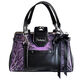 
The intercept group is to be determined. The witch pain in the night is to be determined. The original Gothic snake pattern hand-portrait crossbody daily oral gold pain bag. The baby bag. The purple pain bag. The new group time is to be determined. You can follow the platform.