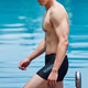 Speedo速泳裤男士平角专业抗氯透气速干游泳裤舒适耐穿比赛泳装 黑色/蓝色【及膝款】 S （高165-170cm，重61-65kg）