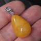 WANJUN collects fine natural beeswax chicken fat yellow water drop heart-shaped pendant safe and sound beeswax necklace pendant