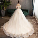 Mei Anjia's new style wedding dress has a tail that touches the ground and covers thick arms. The petite bride looks thin and light under the stars. The tail wedding dress is 258 yuan and comes with a six-piece set. Take a photo and contact customer service. S