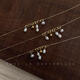 Passing by natural irregular shaped freshwater pearls, non-fading, personalized niche design clavicle, one in stock